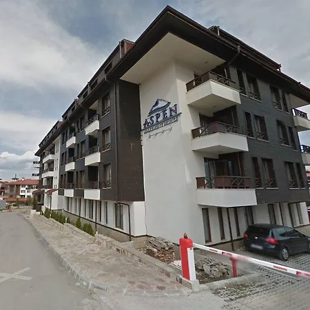 Lift In Apartment *