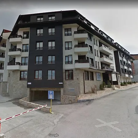 Apartment Lift In *